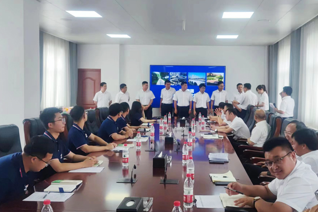 頒發(fā)1 頒發(fā)1